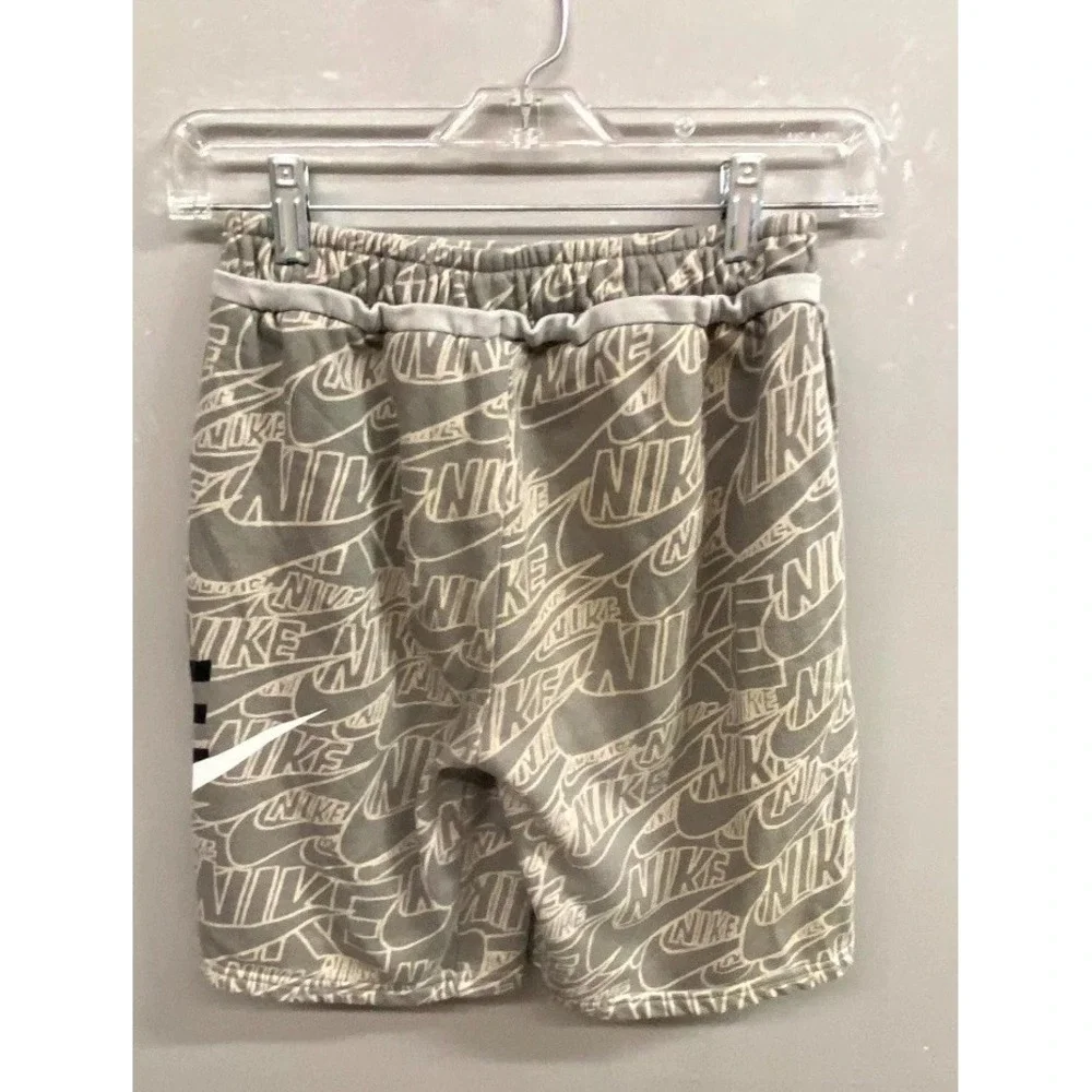 Nike Shorts Boys Large Gray All Over Swoosh Logo Print Cotton Training Athletic